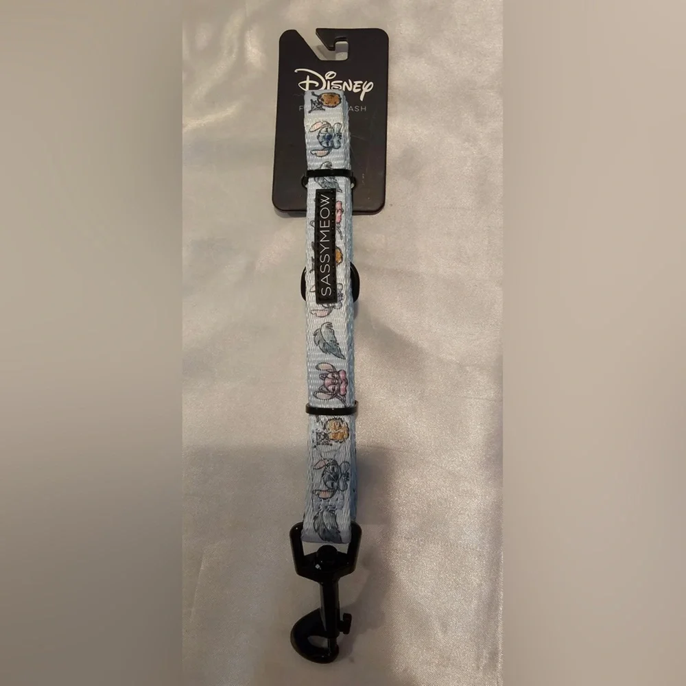 Sassy Meow Disney Stitch Leash 6ft